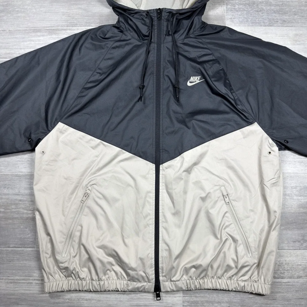 Nike Storm-Fit Windrunner Lined Jacket Men's Size Medium Black Tan HV8369-011